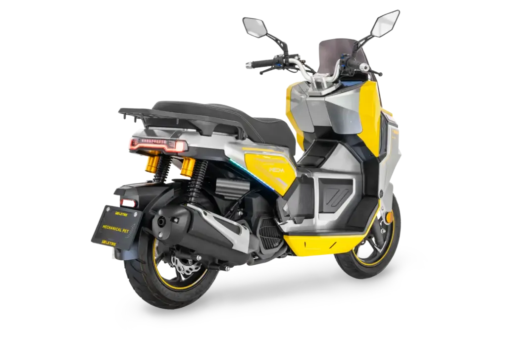 LETBE Mecha 125 ABS: El scooter 'cyberpunk' que tienes por 3.190 euros 20 Motor16 2026 letbe mecha 125 abs 20 Motor16