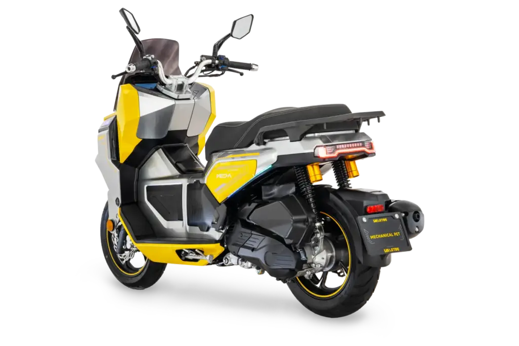 LETBE Mecha 125 ABS: El scooter 'cyberpunk' que tienes por 3.190 euros 21 Motor16 2026 letbe mecha 125 abs 21 Motor16