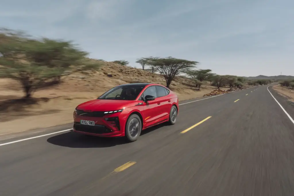 2026 skoda enyaq expedicion kenia 16 Motor16