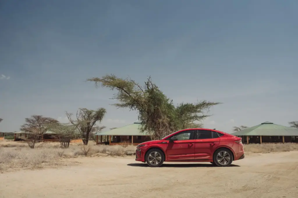 2026 skoda enyaq expedicion kenia 2 Motor16