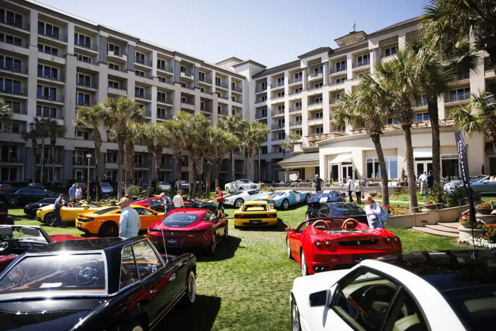 El Ferrari Enzo lidera una lista que recauda 111 millones de dólares y fija cinco récords mundiales 13 Motor16 El Ferrari Enzo lidera una lista que recauda 111 millones de dólares y fija cinco récords mundiales