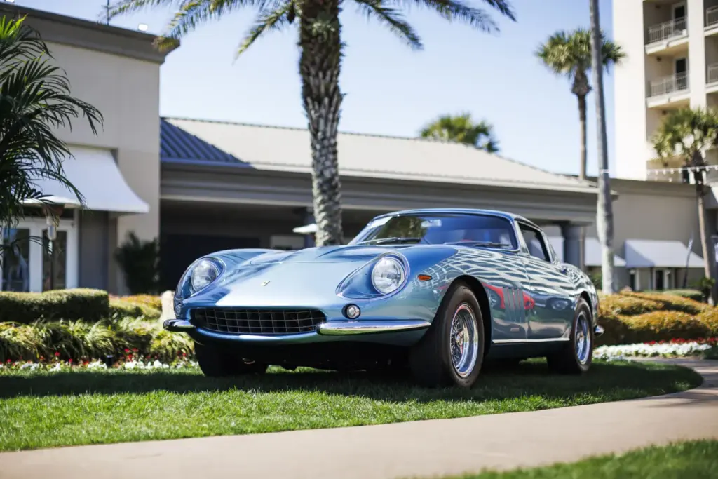 El Ferrari Enzo lidera una lista que recauda 111 millones de dólares y fija cinco récords mundiales 12 Motor16 El Ferrari Enzo lidera una lista que recauda 111 millones de dólares y fija cinco récords mundiales