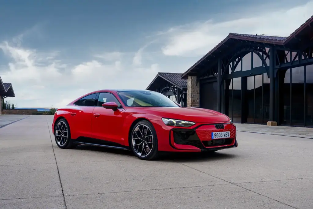 AUDI RS ETRON GT 1 Motor16