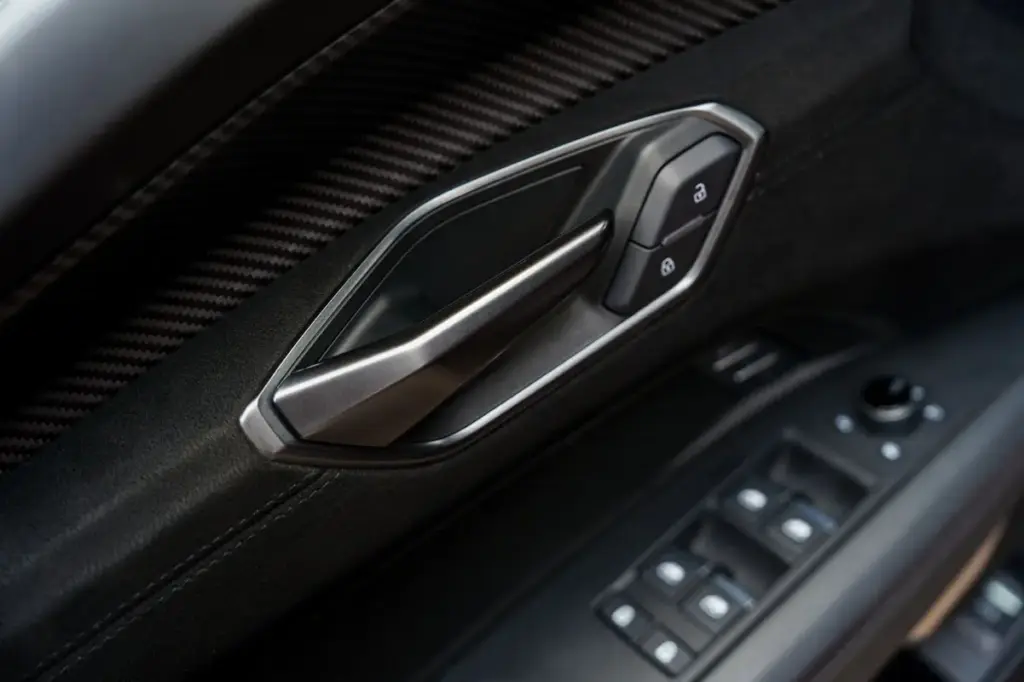 AUDI RS ETRON GT 10 Motor16