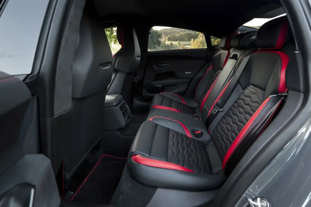 AUDI RS ETRON GT 15 Motor16