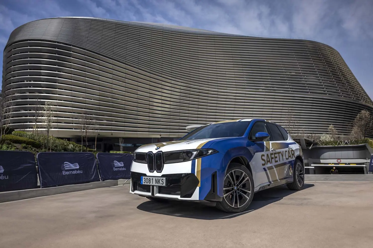 El Real Madrid ‘ficha’ a un nuevo escudero: el impresionante BMW que acompañará al equipo en el próximo derbi