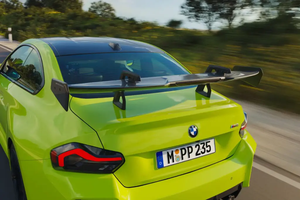 El BMW M2 Coupé es más deportivo con el M Performance Track Kit 12 Motor16 BMW M2 M Performance Track Pack 11 Motor16