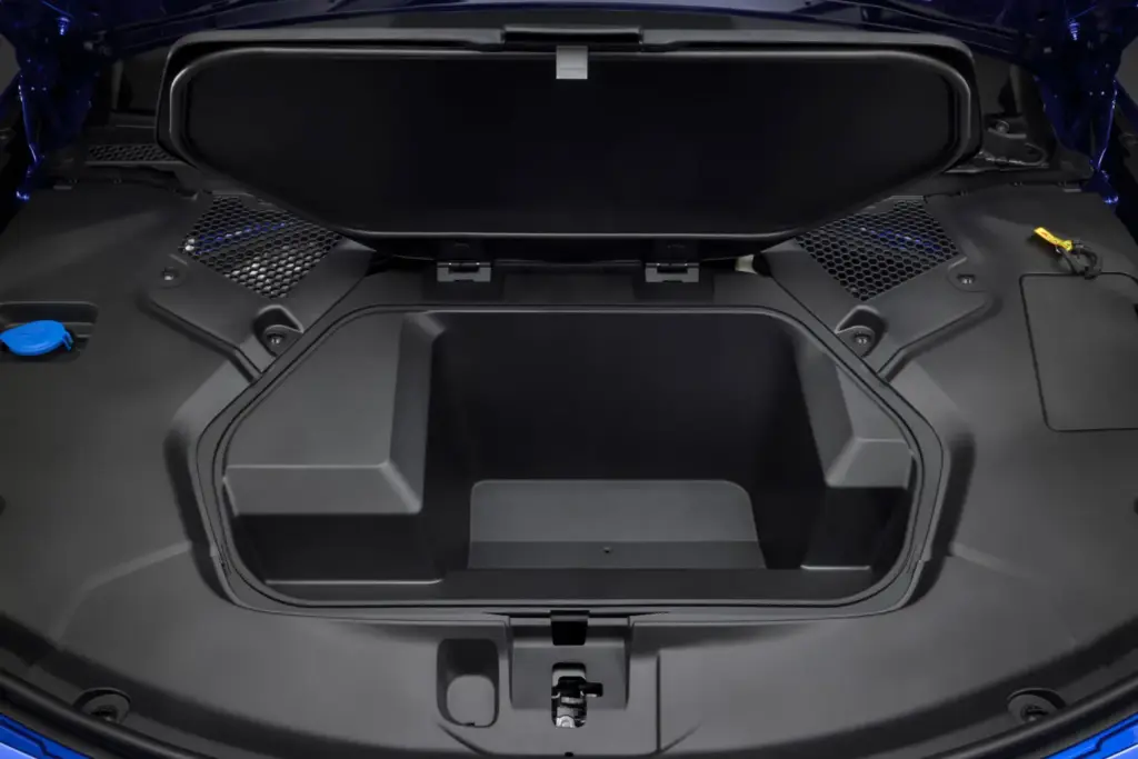 Nuevo BMW i3: En la barrera de los 1.000 kilómetros 107 Motor16 BMW i3 2026 29 Motor16