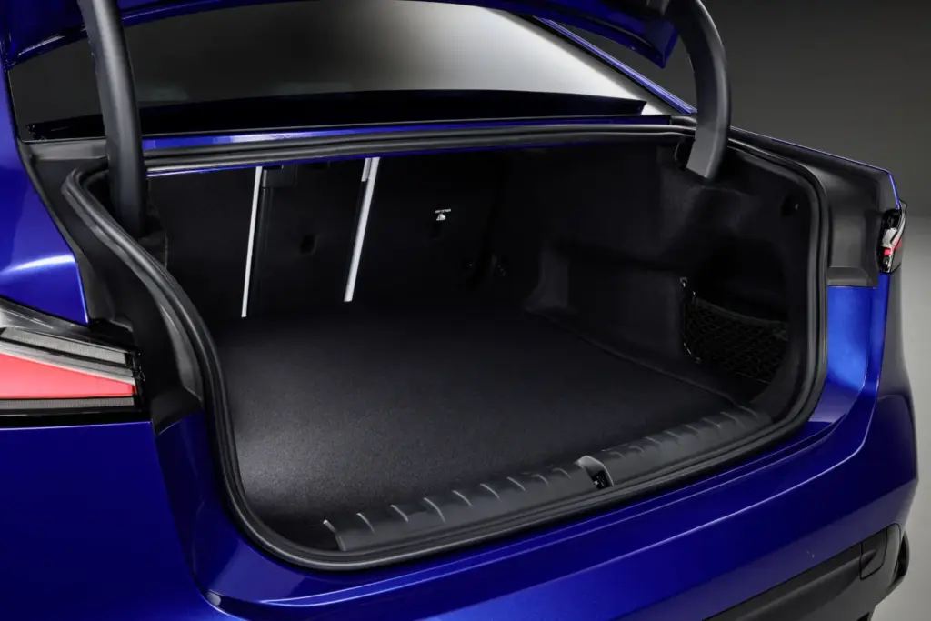 Nuevo BMW i3: En la barrera de los 1.000 kilómetros 117 Motor16 BMW i3 2026 39 Motor16