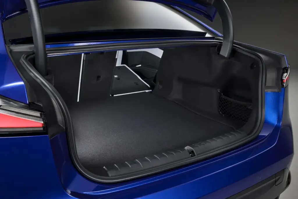 Nuevo BMW i3: En la barrera de los 1.000 kilómetros 118 Motor16 BMW i3 2026 40 Motor16