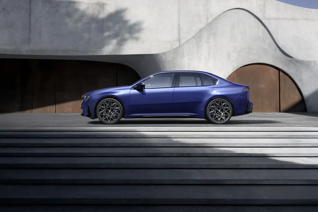 Nuevo BMW i3: En la barrera de los 1.000 kilómetros 125 Motor16 BMW i3 2026 47 Motor16