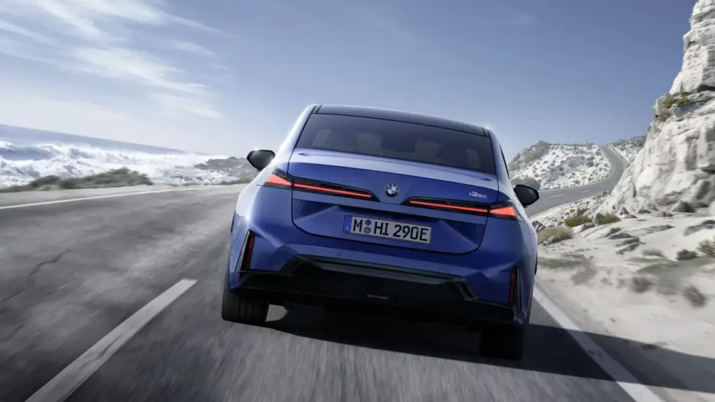 Nuevo BMW i3: En la barrera de los 1.000 kilómetros 134 Motor16 BMW i3 2026 56 Motor16