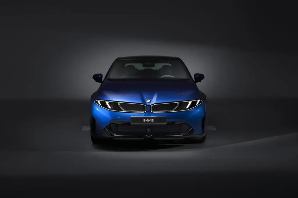 Nuevo BMW i3: En la barrera de los 1.000 kilómetros 86 Motor16 BMW i3 2026 8 Motor16