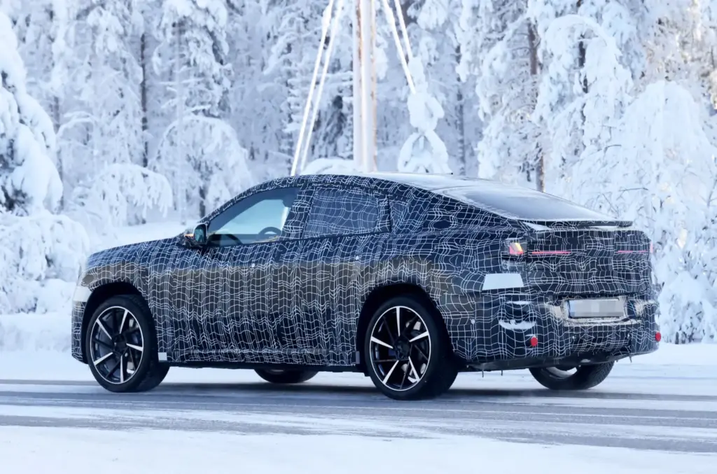 BMW iX4 2027 nieve 20 Motor16