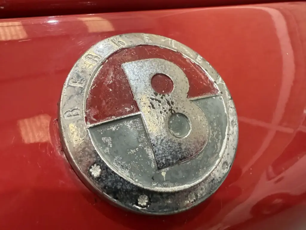 Berkeley T60 triciclo subasta clasico 2 Motor16