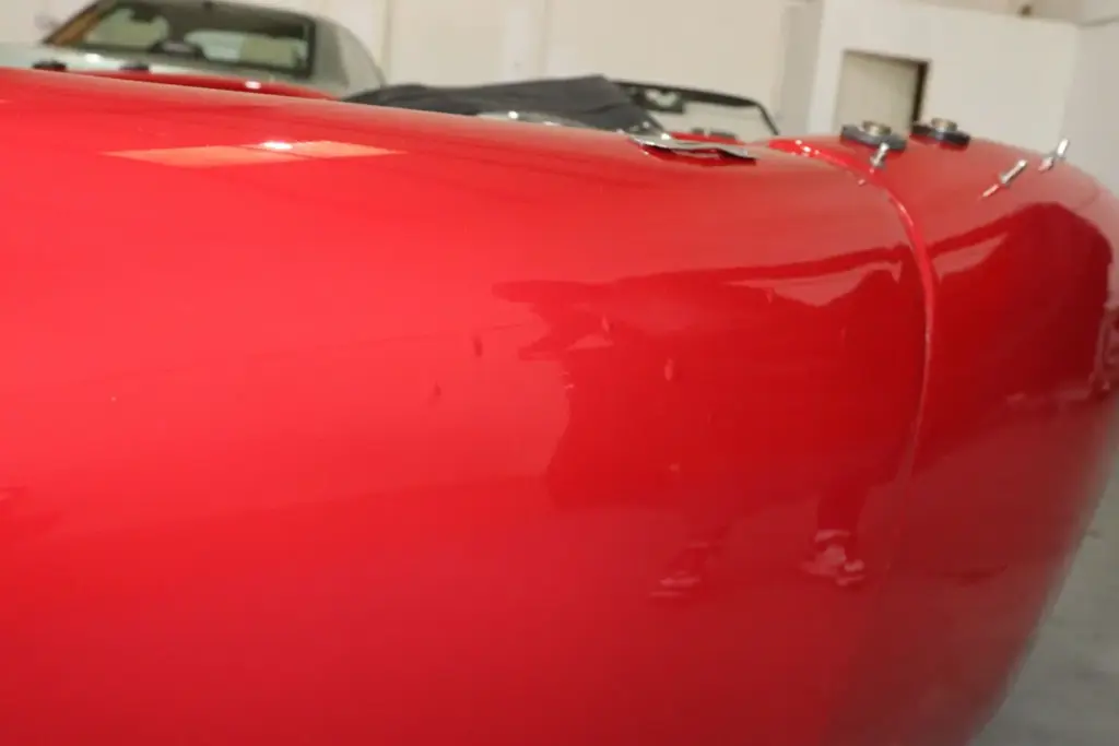 Se llama Berkeley T60 y es un clásico deportivo biplaza británico de los años 60 con motor de moto y precio de scooter