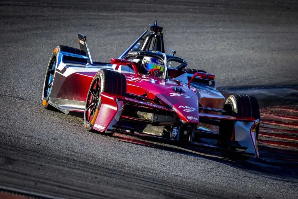 Si vives en San Agustín de Guadalix, Alcobendas o San Sebastián de los Reyes este sábado no pises la N-1: Un ‘Sold out’ inédito 15 Motor16 este sabado habrá un gran revuelo en madrid con la formula e, desde luego