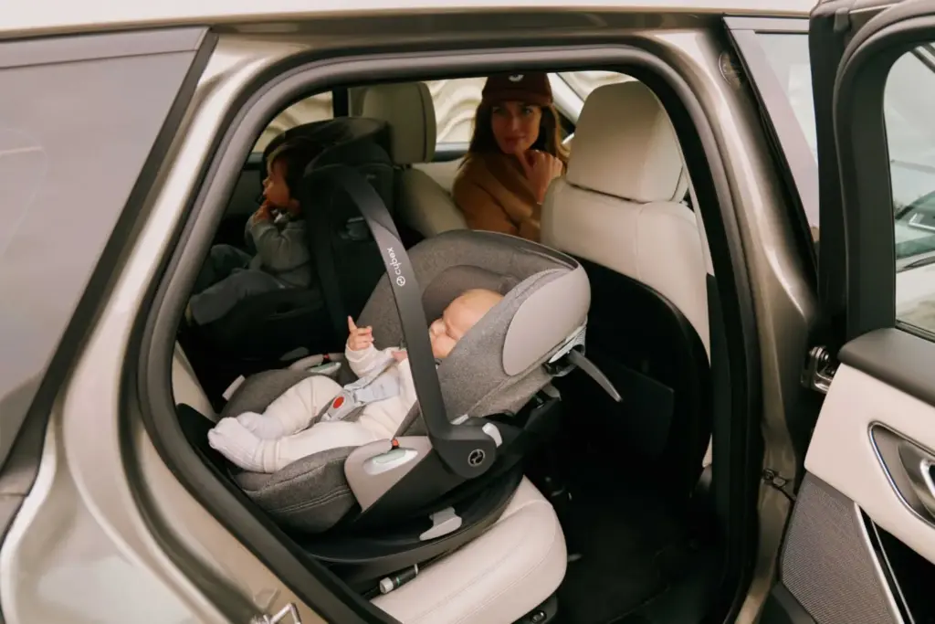 CYBEX Cloud T Sirona T silla infantil Motor16