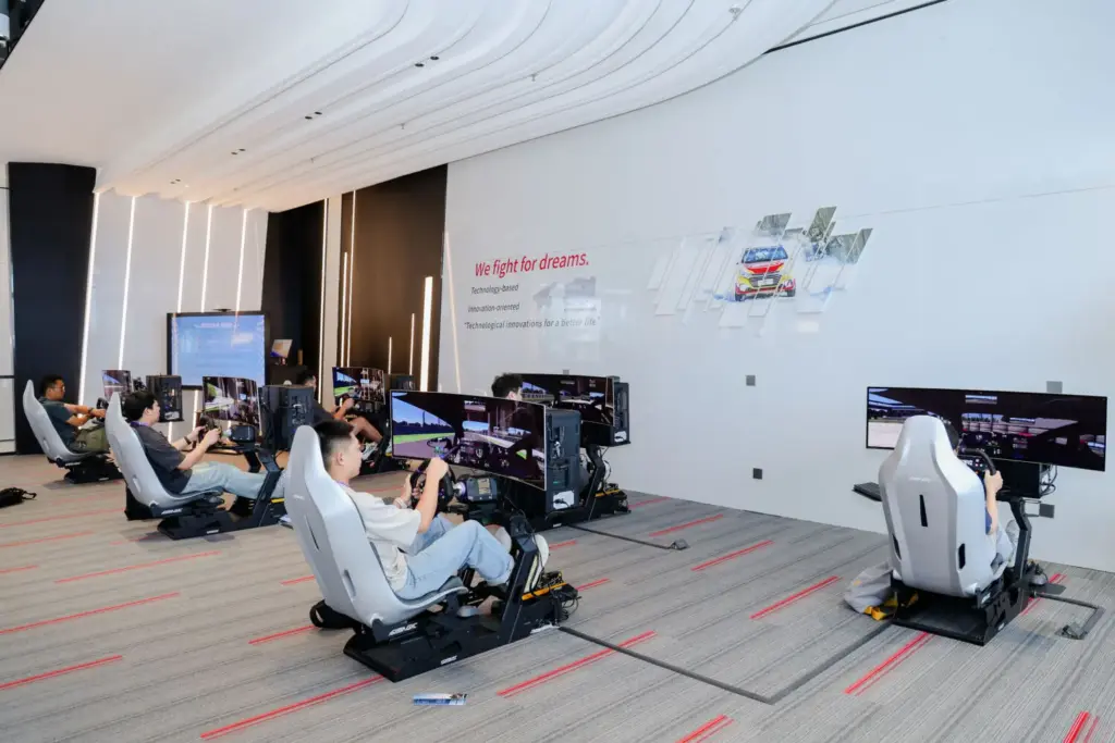 BYD acelera hacia el futuro: revolución en la carga ultrarrápida y crecimiento sin precedentes 6 Motor16 Circuito BYD Zhengzhou 3 Motor16