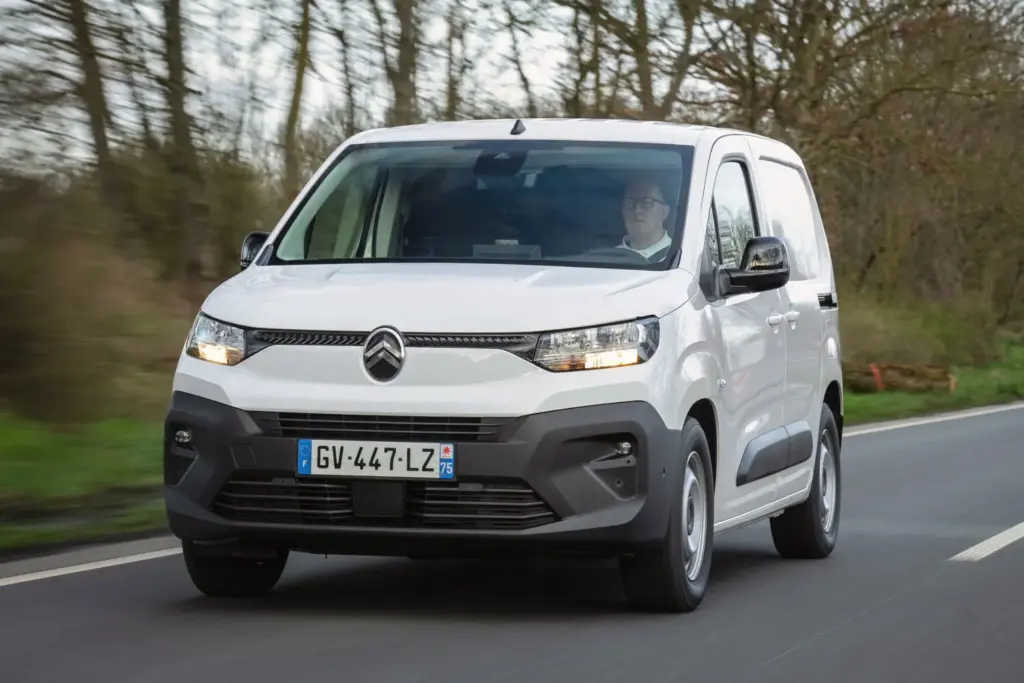 Citroen E Berlingo 00001 Motor16