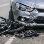 Qué hacer tras un accidente de coche: rellena el parte amistoso sin errores y evita que la prima suba un 40%