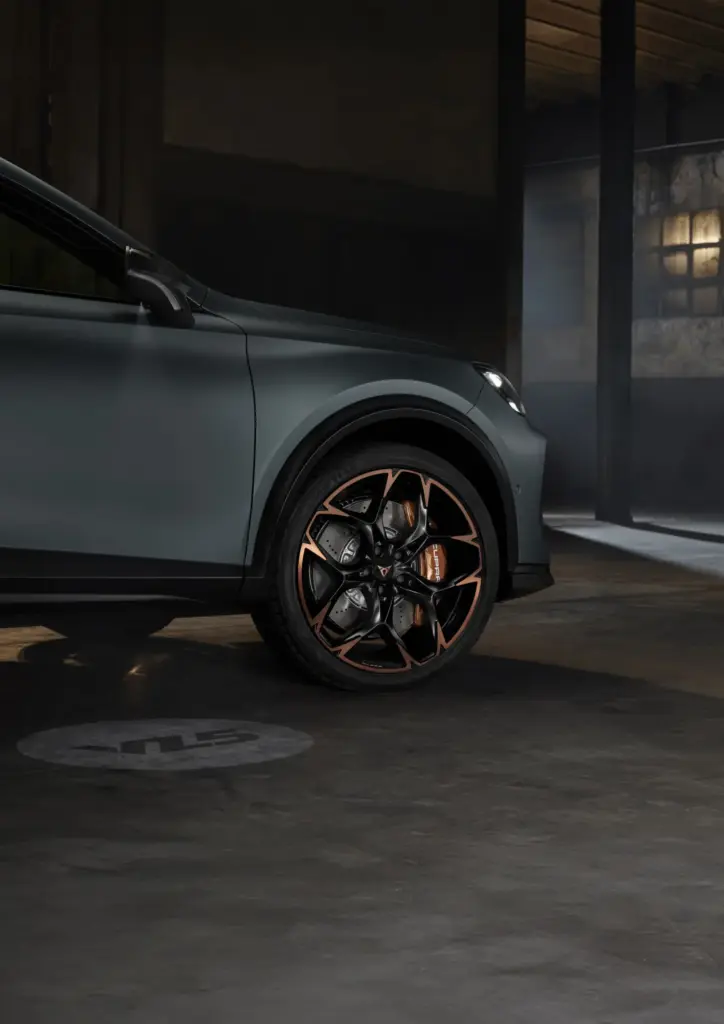 Cupra Formentor VZ5 2026 7 Motor16