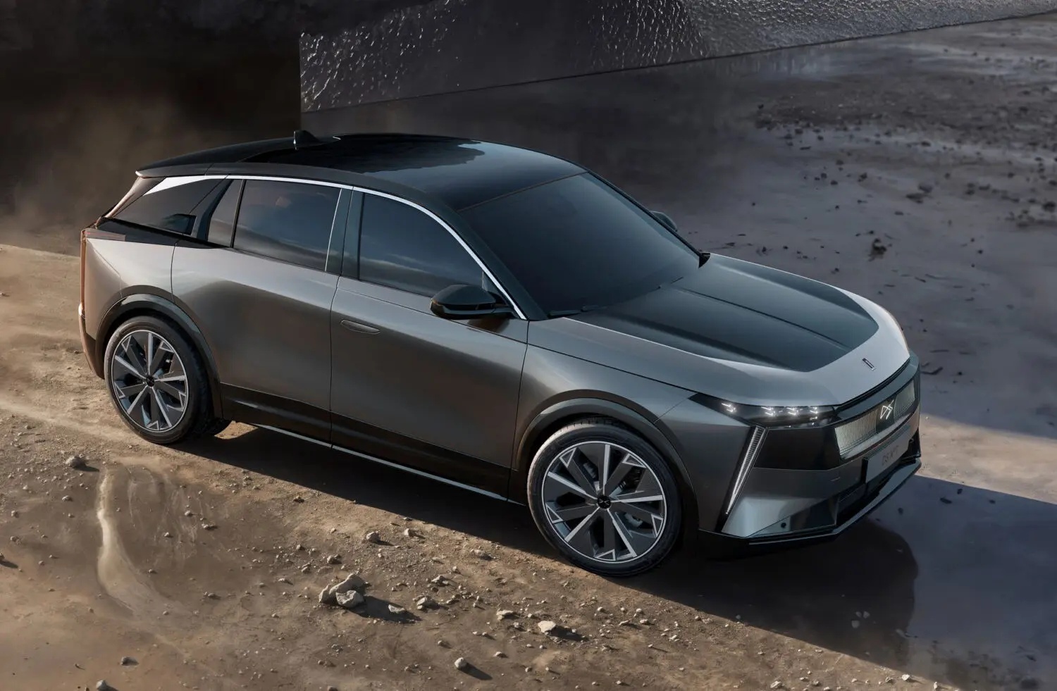 Llega el DS N°7, la madurez del confort y lujo a la francesa