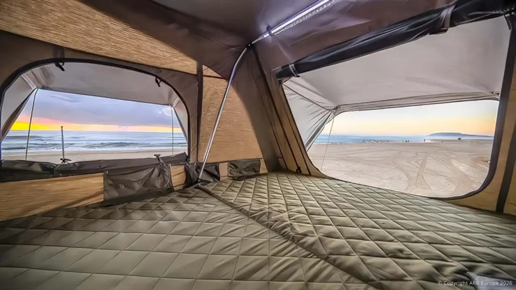 Dacia Bigster camper ARB cama Motor16