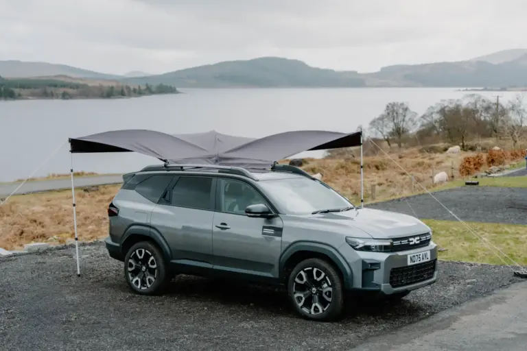 Dacia amplía su aventura asequible e incorpora al Sandero Stepway