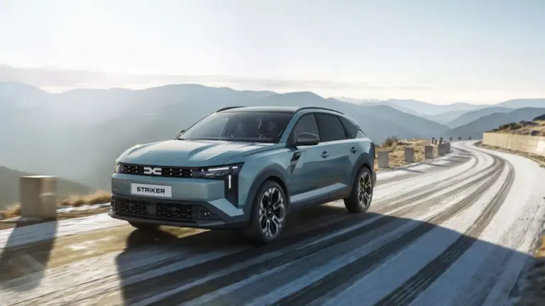 Dacia en 2030: cuatro eléctricos, el Striker y dos tercios de ventas electrificadas