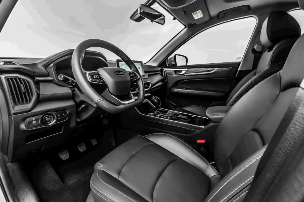 El EVO CUATRO CVT te pone las cosas más fáciles 7 Motor16 EVO CUATRO CON CAMBIO AUTOMATICO CVT 3 Motor16