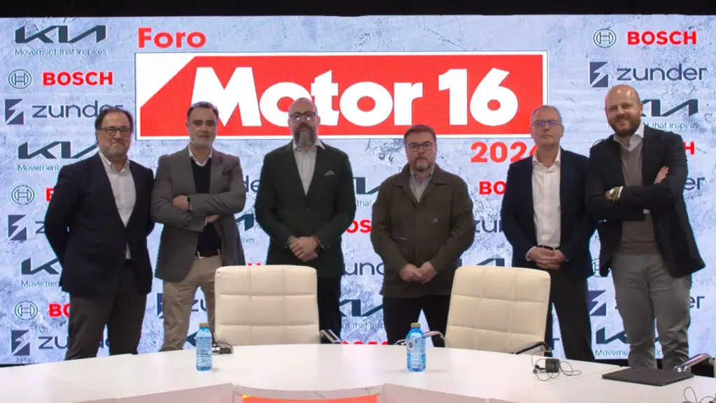 FORO MOTOR16 TECNOLOGIA JAVIER MONTOYA ANDRES HERNANDEZ DIEGO ABELEDO ANTONIO LUCAS RICARDO OLALLA SERGIO HERRAEZ Motor16