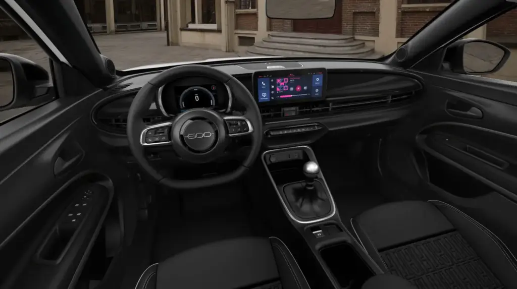 Crece la gama FIAT 600, con sorpresa incluida 5 Motor16 Fiat 600 Street Launch edition 2 Motor16