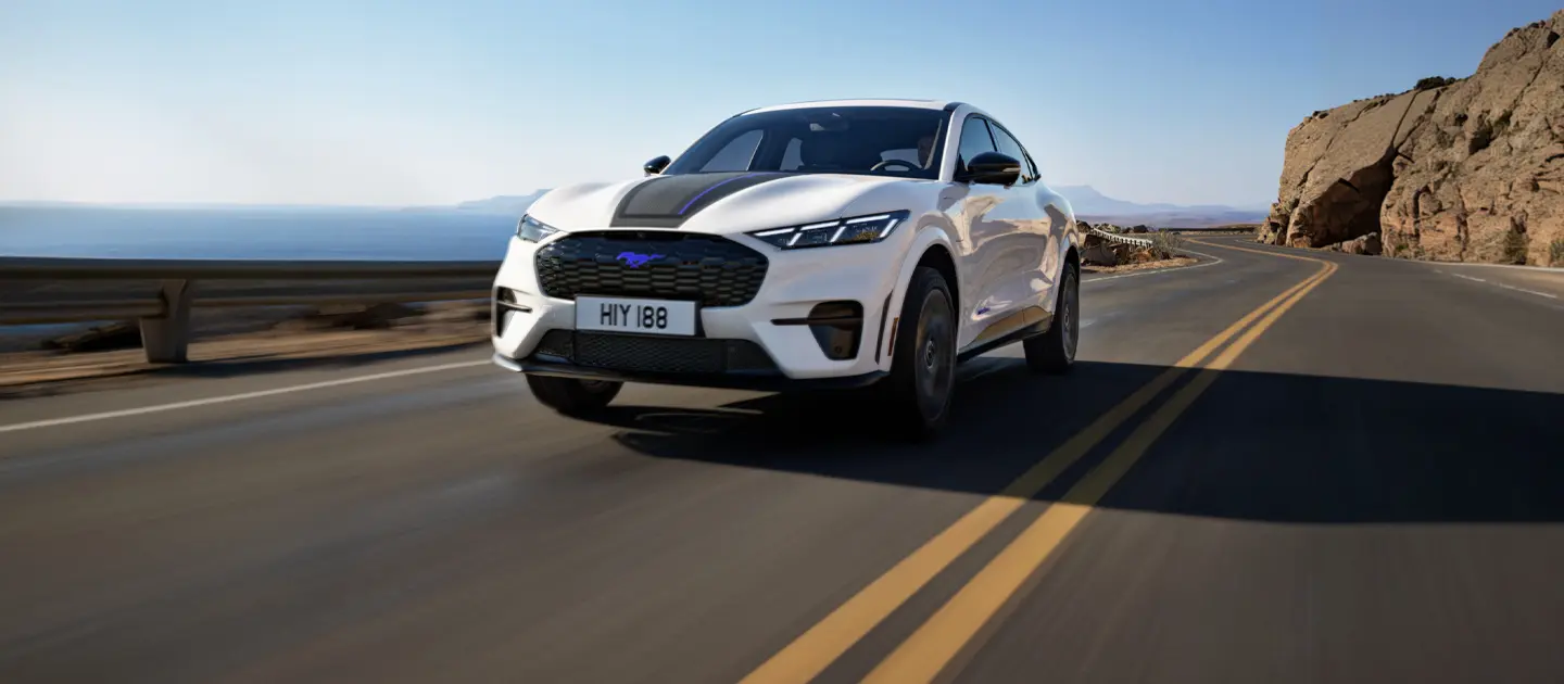 El Ford Mustang Mach-E se reinventa con el nuevo GT California Special y más tecnología