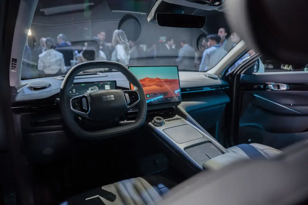 Geely llega a España: una marca global -con grandes marcas bajo su paraguas- y casi dos décadas de presencia europea 8 Motor16 GEELY 6 Motor16