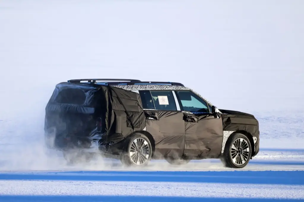 Hyundai Santa Fe 2026 restyling 18 Motor16