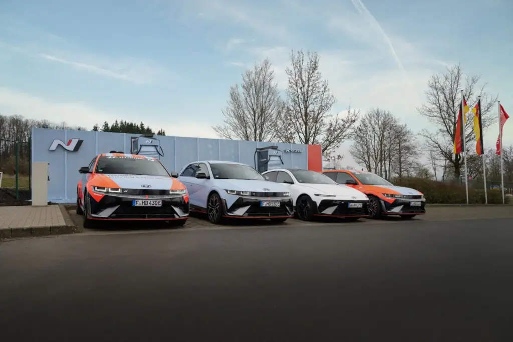 Hyundai electrifica Nürburgring con sus nuevos supercargadores 5 Motor16 Hyundai instala cargadores de maxima potencia en Nurburgring 2 Motor16