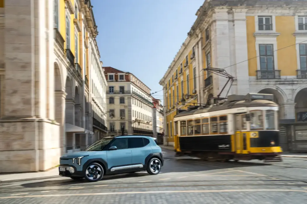 Primera prueba del Kia EV2: receta para el éxito 6 Motor16 KIA EV2 AL VOLANTE 1 Motor16