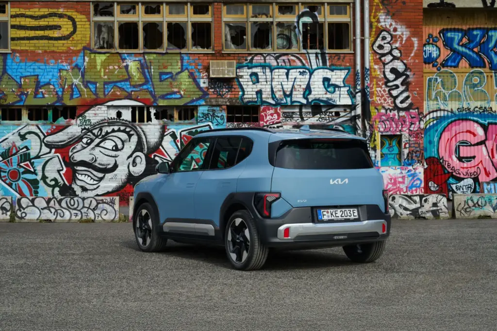 Primera prueba del Kia EV2: receta para el éxito 24 Motor16 KIA EV2 AL VOLANTE 19 Motor16