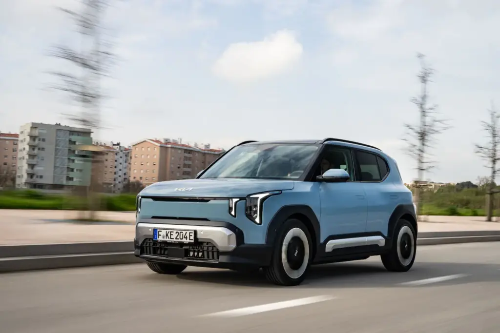 Primera prueba del Kia EV2: receta para el éxito 8 Motor16 KIA EV2 AL VOLANTE 3 Motor16