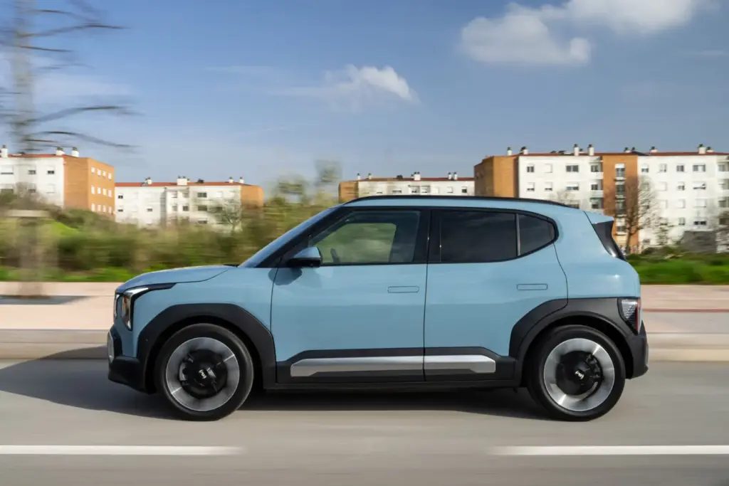 Primera prueba del Kia EV2: receta para el éxito 9 Motor16 KIA EV2 AL VOLANTE 4 Motor16