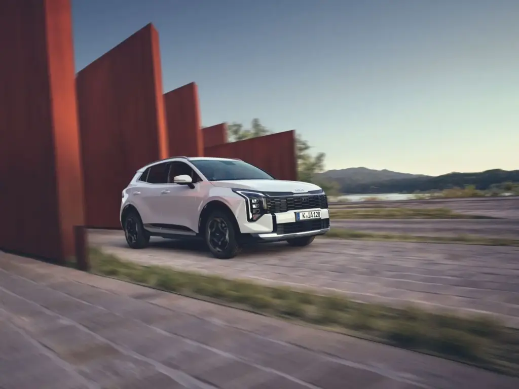 KIA SPORTAGE HEV 3 Motor16