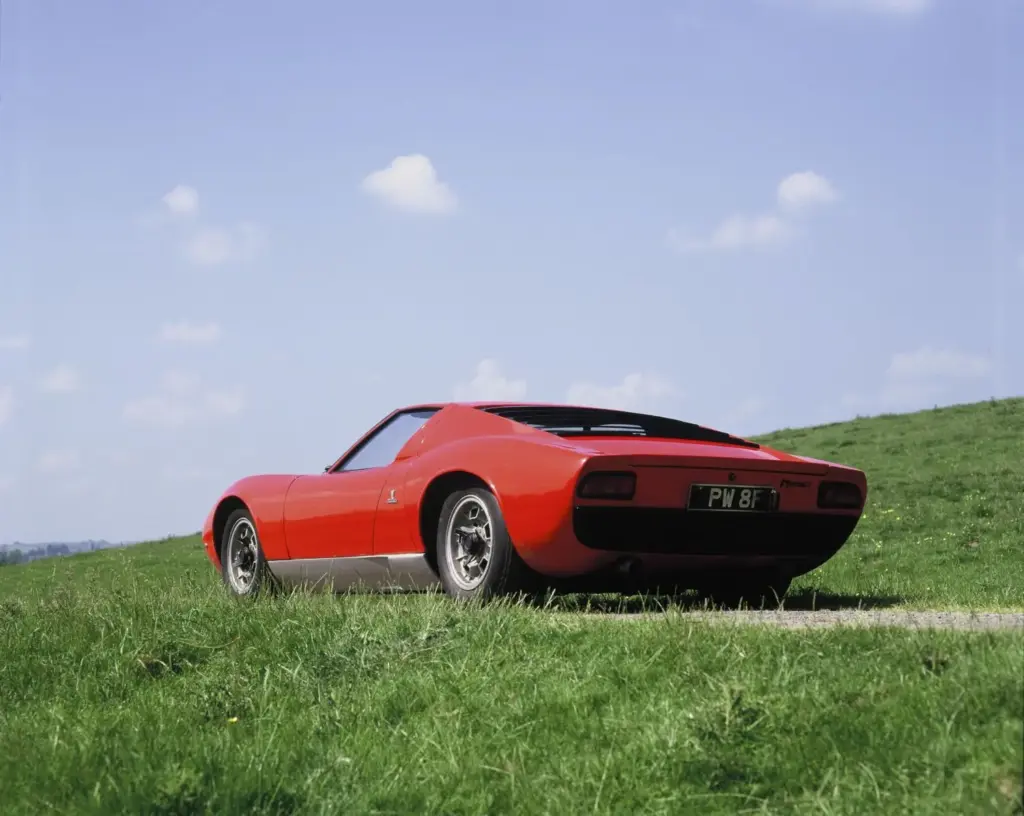 Lamborghini Miura 61 Motor16