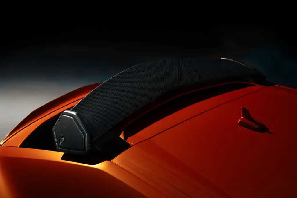 Lamborghini Urus SE Urban Widetrack 7 Motor16