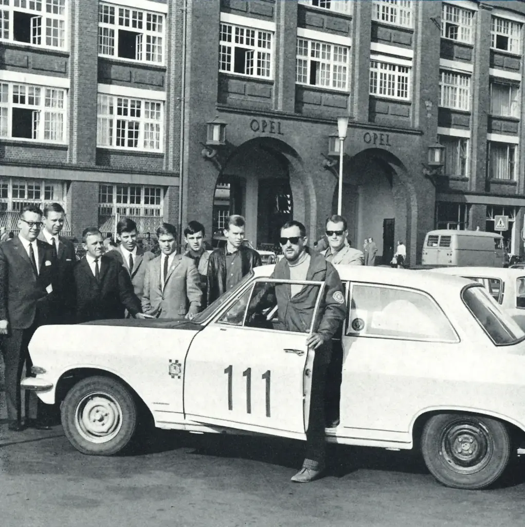 Lille BrorNaseniusOpelRekordB1966 Motor16