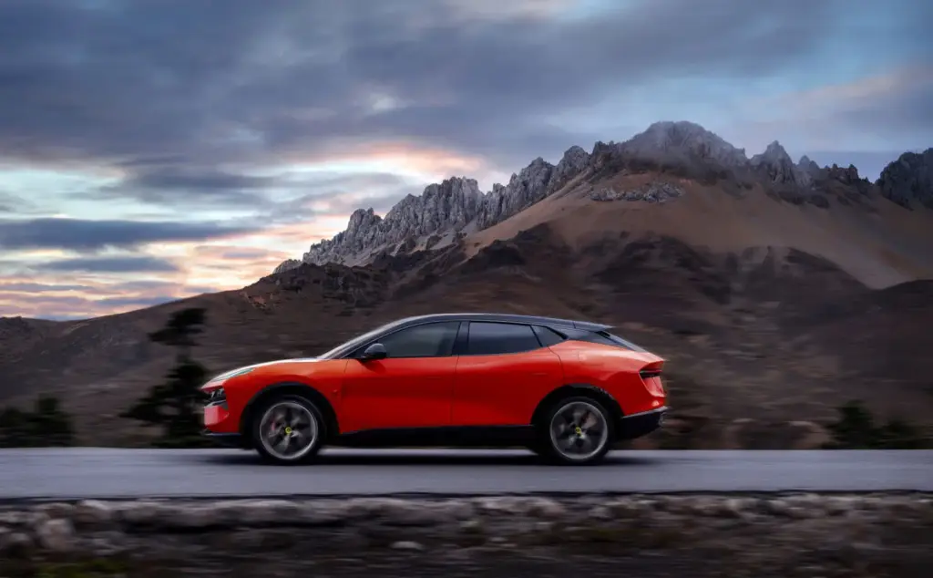 Lotus Eletre X SUV 2026 4 Motor16