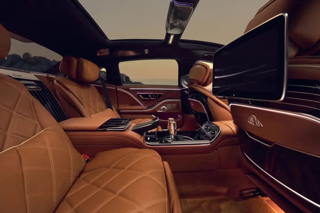 Mercedes sube el nivel de lujo en el nuevo Maybach Clase S: la actualización más exhaustiva en la historia del modelo 18 Motor16 MERCEDES MAYBACH CLASE S 2026 12 Motor16