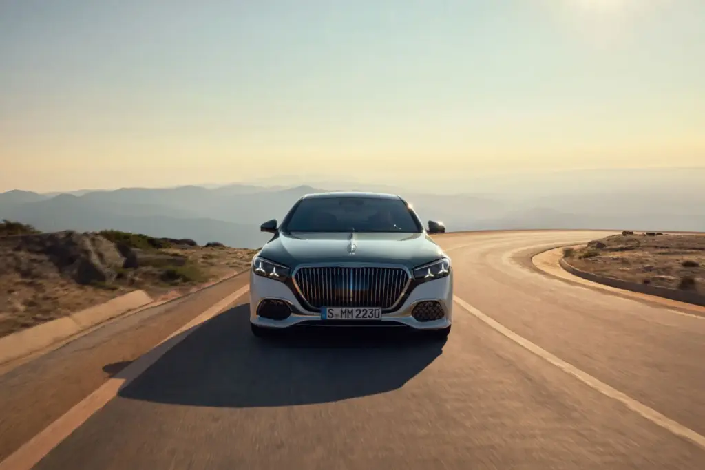 Mercedes sube el nivel de lujo en el nuevo Maybach Clase S: la actualización más exhaustiva en la historia del modelo 21 Motor16 MERCEDES MAYBACH CLASE S 2026 15 Motor16