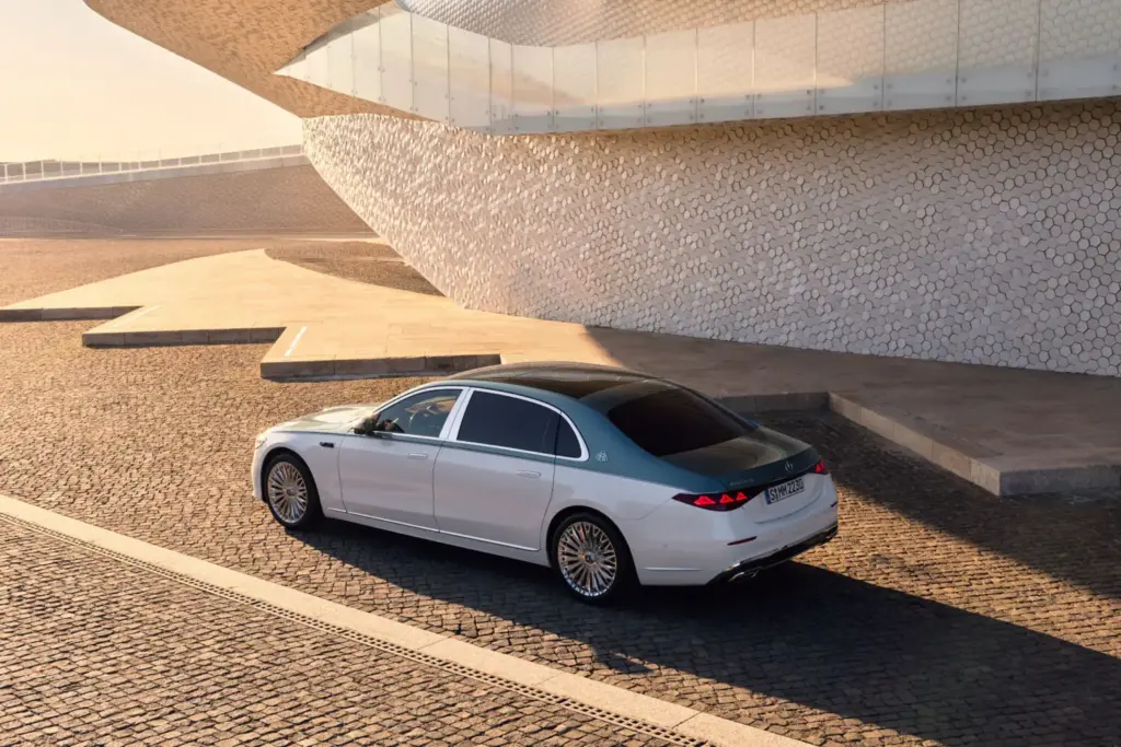 Mercedes sube el nivel de lujo en el nuevo Maybach Clase S: la actualización más exhaustiva en la historia del modelo 12 Motor16 MERCEDES MAYBACH CLASE S 2026 6 Motor16