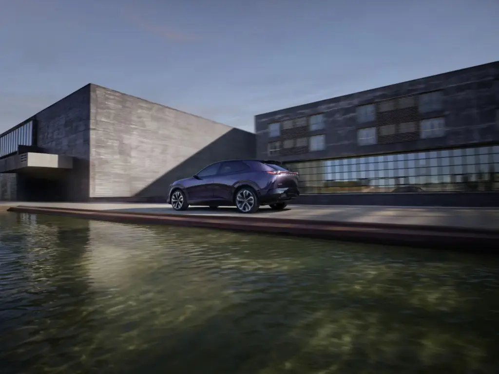 Ya puedes comprar el nuevo Mazda CX-6e. Su precio resulta llamativo 6 Motor16 Mazda CX 6e 2026 3 Motor16
